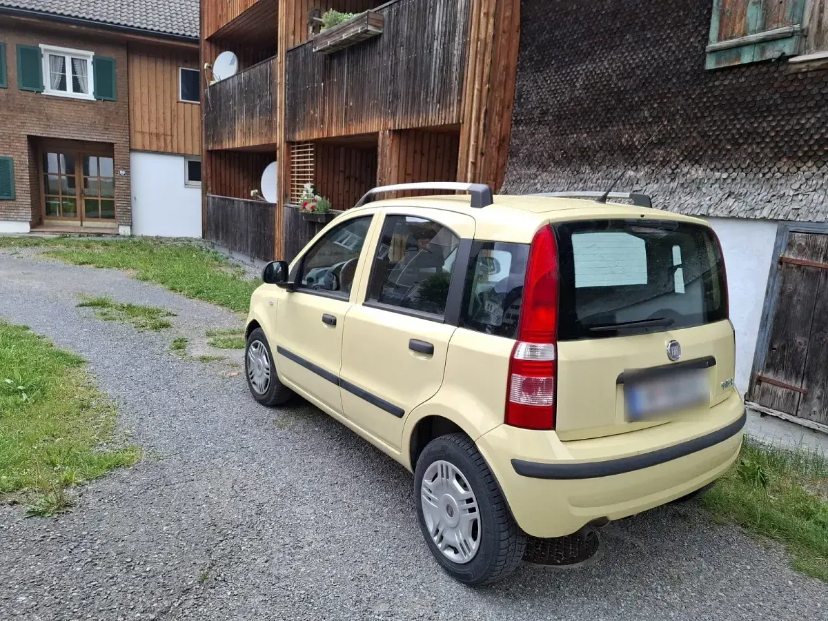 Occasion Fiat Panda 77 ch (56 kW) 2012 Jaune Citadine