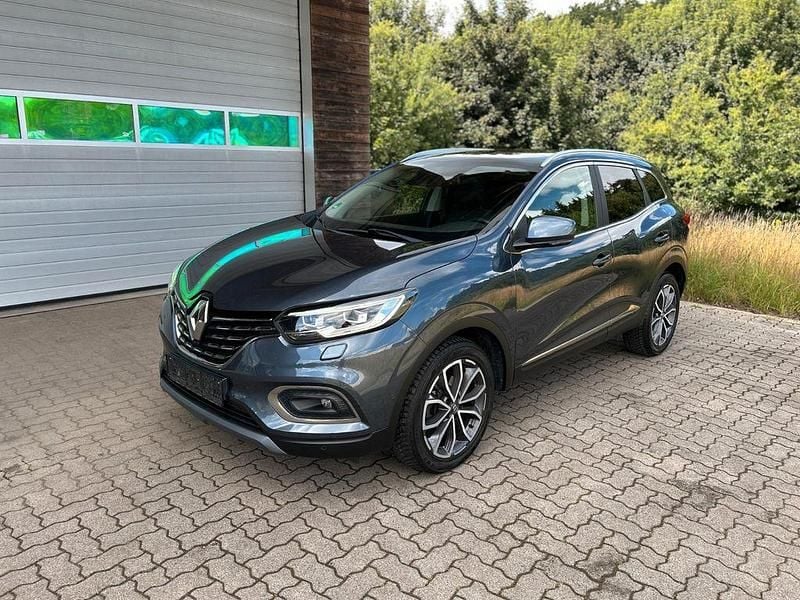 Grau Gebraucht 2019 Renault Kadjar LIMITED SUV | 13.800 € (Guter Preis) - Bild 1/4