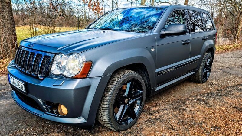 Grau Gebraucht 2008 Jeep Grand Cherokee SRT SUV | 19.500 € (Teuer) - Bild 1/4