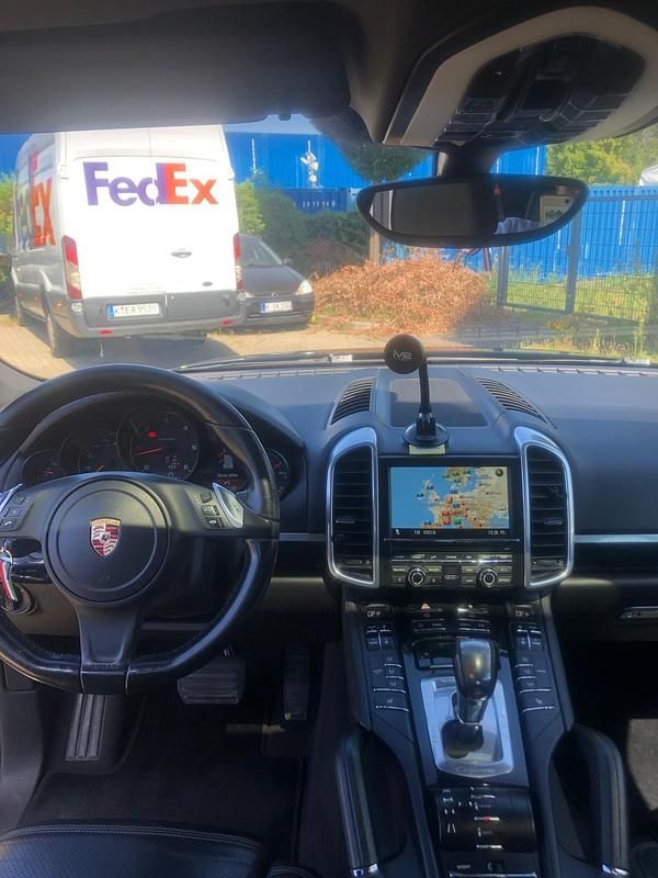 Schwarz Gebraucht 2012 Porsche Cayenne SUV | 17.500 € (Fairer Preis) - Bild 1/4