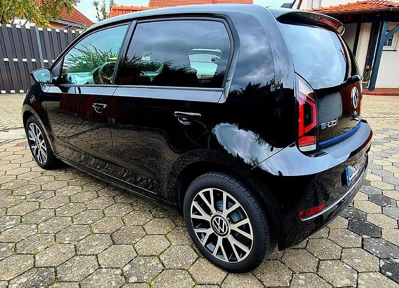 Gebraucht VW e-up! 61 kW (83 PS) 2022 Schwarz Kleinwagen