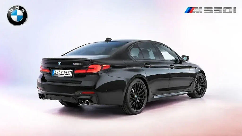 Gebraucht BMW M550 Shadowline 530 PS (389 kW) 2021 Schwarz Limousine