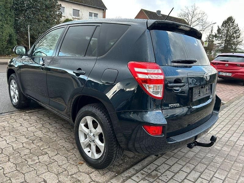 Gebraucht Toyota RAV4 Life 150 PS (110 kW) 2011 Schwarz SUV