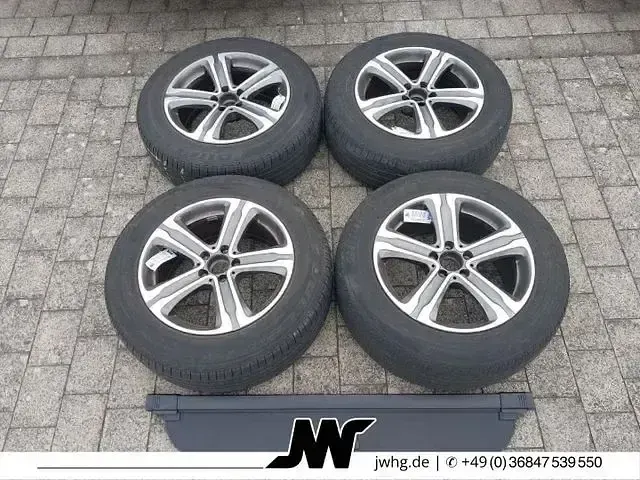 Gebraucht Mercedes GLC300 AMG 306 PS (225 kW) 2022 Schwarz  unilack SUV