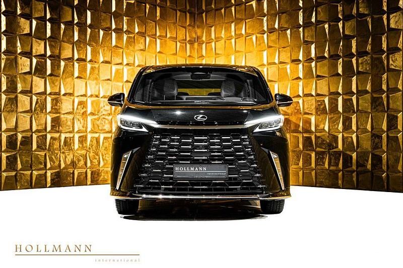 Neu Lexus LM350h Luxury Line 250 PS (183 kW) 2025 Schwarz Van / Kleinbus