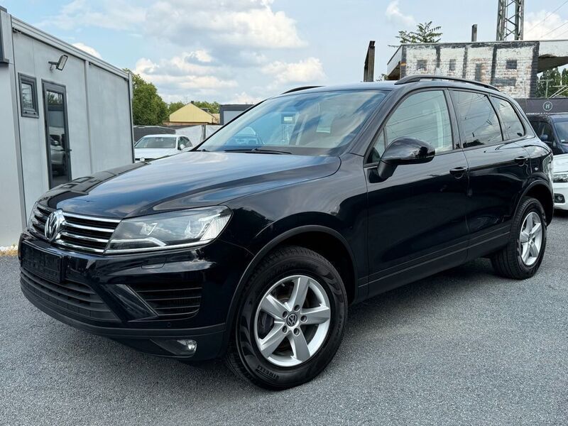 Schwarz Gebraucht 2016 VW Touareg SUV | 16.950 € (Guter Preis) - Bild 1/4