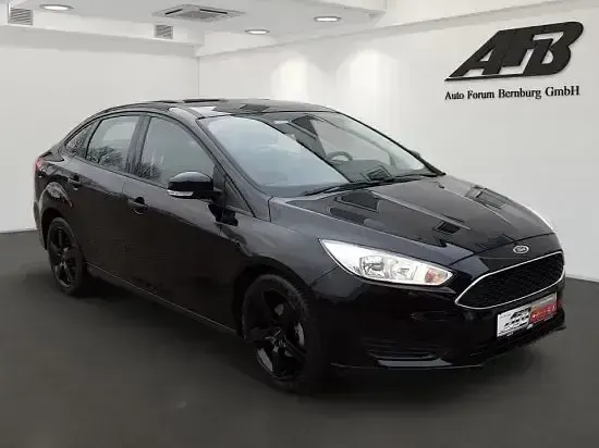 Gebraucht Ford Focus Trend 101 PS (74 kW) 2018 Schwarz Limousine