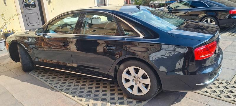 Usata Audi A8 250 CV (183 kW) 2012 Nero Berlina