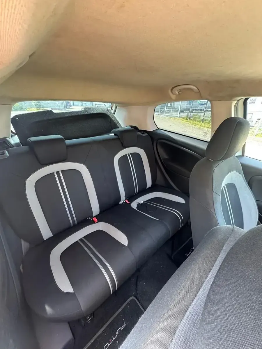 Brugt Fiat Punto 2009 Andere farben Hatchback