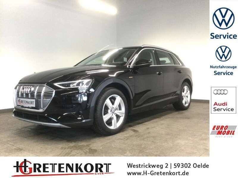 Brillantschwarz Gebraucht 2020 Audi e-tron Advanced SUV | 39.995 € - Bild 1/4