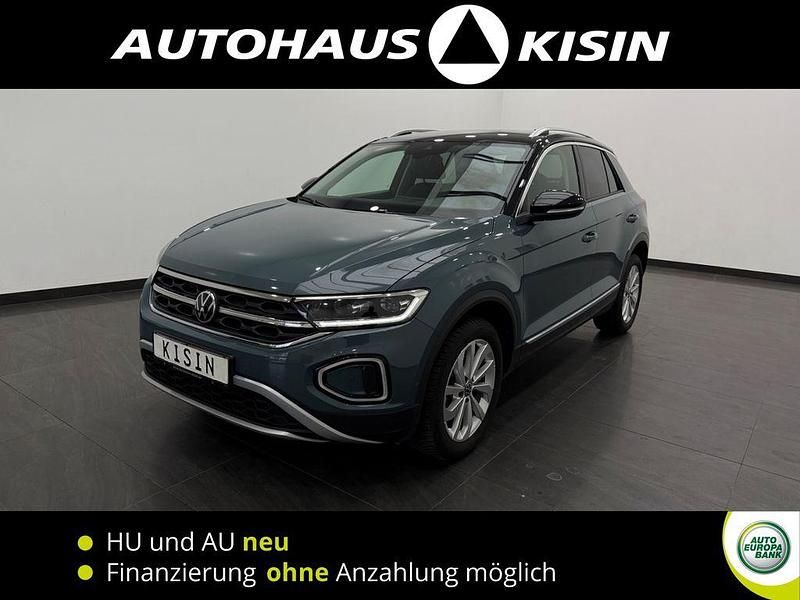 Blau Gebraucht 2024 VW T-Roc Style SUV | 27.999 € (Fairer Preis) - Bild 1/4