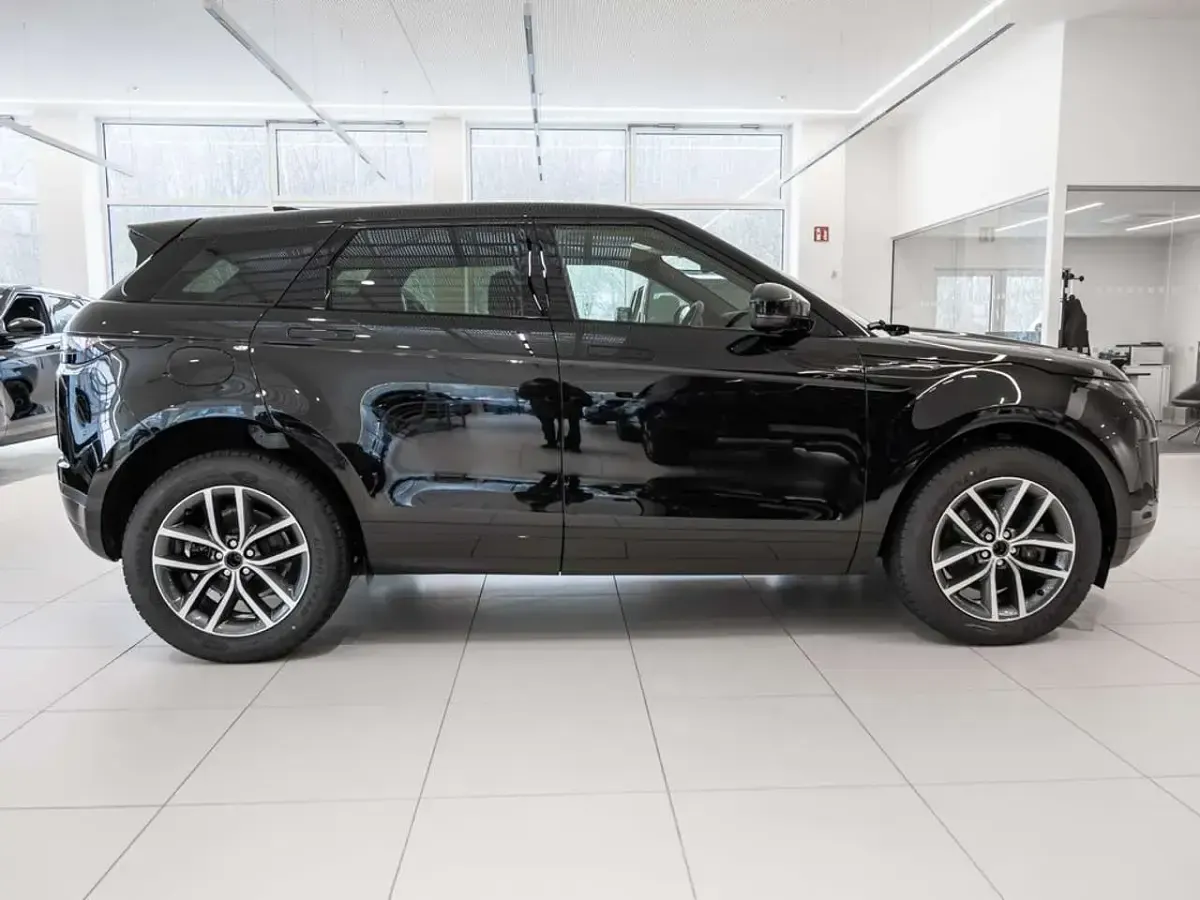 Gebraucht Land Rover Range Rover evoque S 163 PS (119 kW) 2026 Schwarz SUV