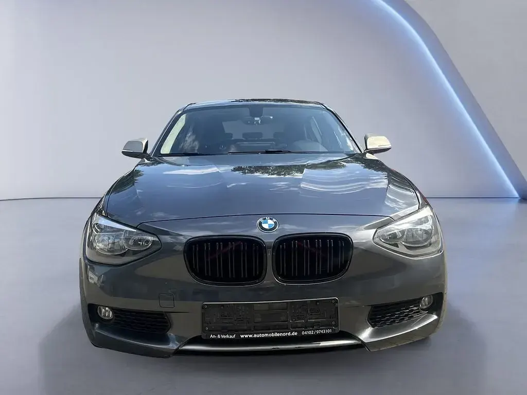 Gebraucht BMW 116 136 PS (100 kW) 2011 Grau Kleinwagen