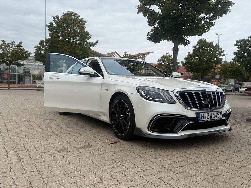 Weiß Gebraucht 2018 Mercedes S63 AMG AMG Limousine | 74.900 € - Bild 1/4