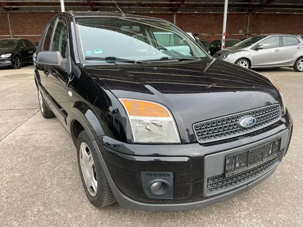 Gebraucht Ford Fusion 75 PS (55 kW) 2010 Schwarz Kleinwagen