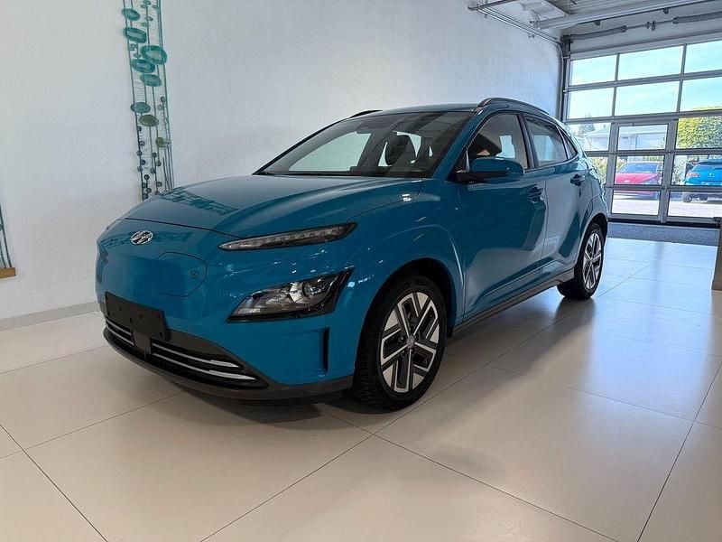Blau Gebraucht 2022 Hyundai Kona Select SUV | 18.990 € (Superpreis) - Bild 1/4