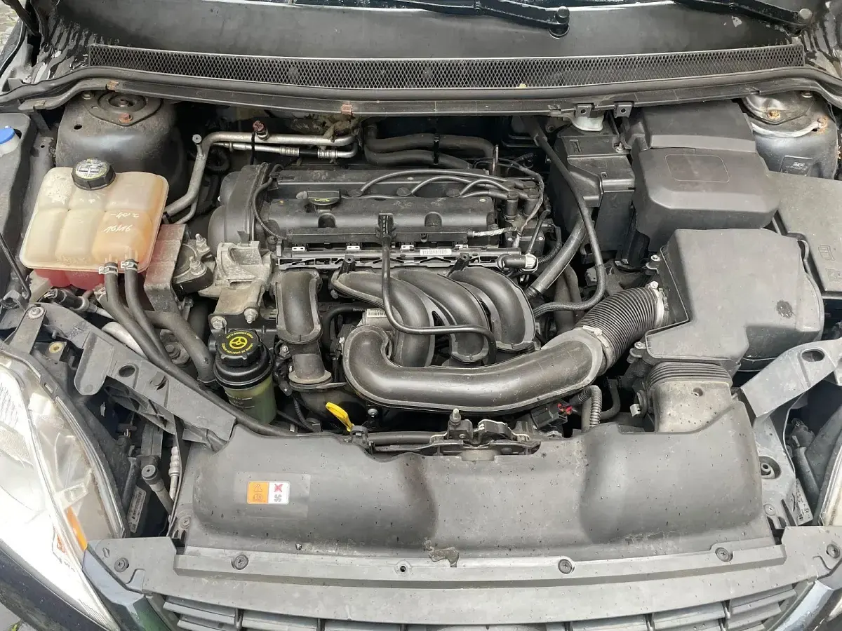 Gebraucht Ford Focus Ambiente 101 PS (74 kW) 2009 Grau Kombi