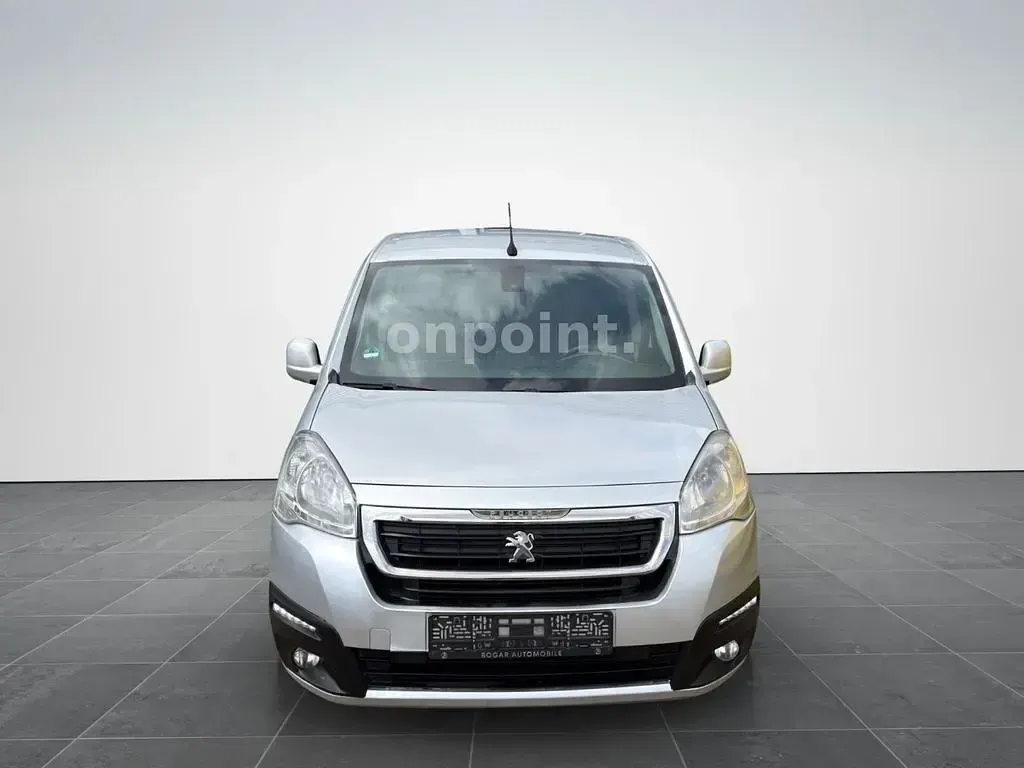 Gebraucht Peugeot Partner 75 PS (55 kW) 2016 Grau Van / Kleinbus