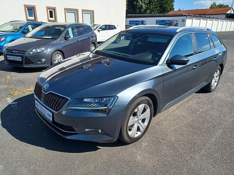 Grau Gebraucht 2016 Skoda Superb Style Kombi | 14.990 € (Guter Preis) - Bild 1/4