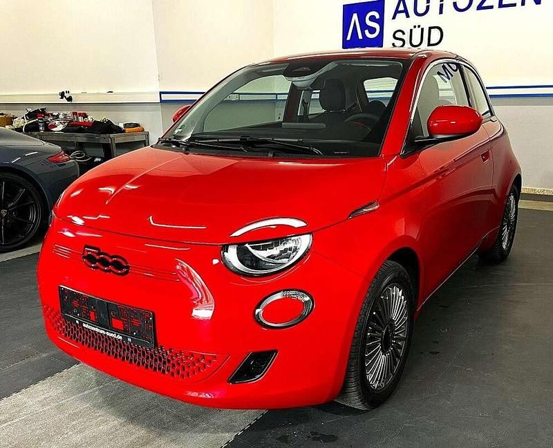 Rot Gebraucht 2024 Fiat 500e Kleinwagen | 21.900 € (Guter Preis) - Bild 1/4