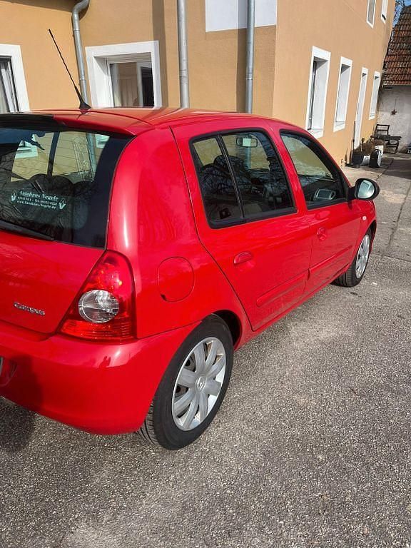 Gebraucht Renault Clio II Campus 75 PS (55 kW) 2011 Rot Kleinwagen
