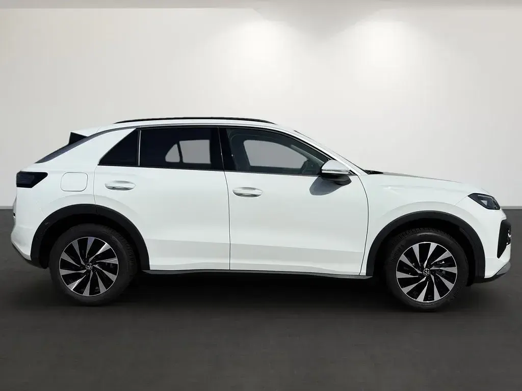 Neu VW T-Roc 116 PS (85 kW) 2026 Pure white uni SUV