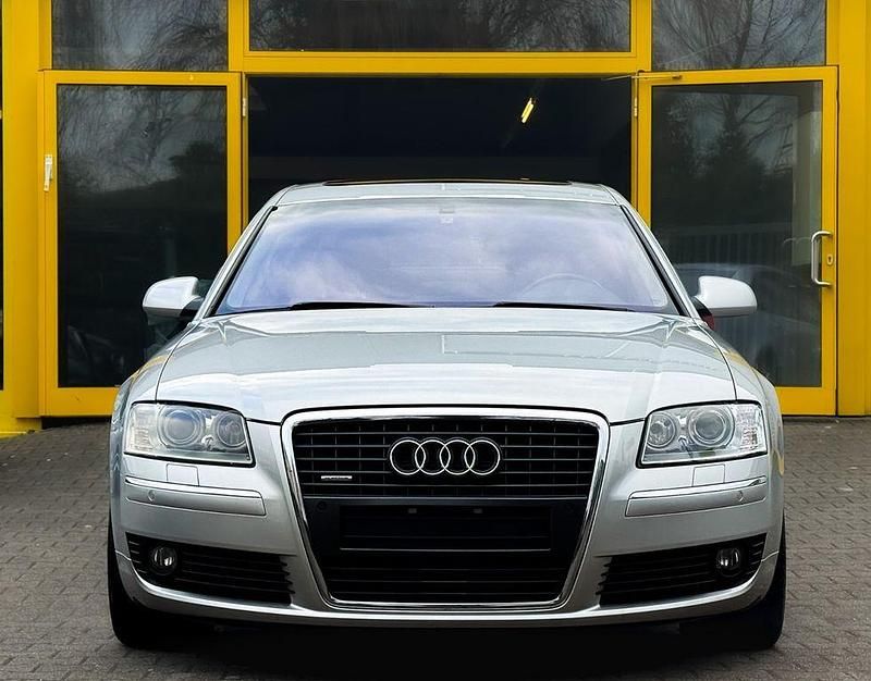Gebraucht Audi A8L Ambiente 334 PS (245 kW) 2005 Silber Limousine