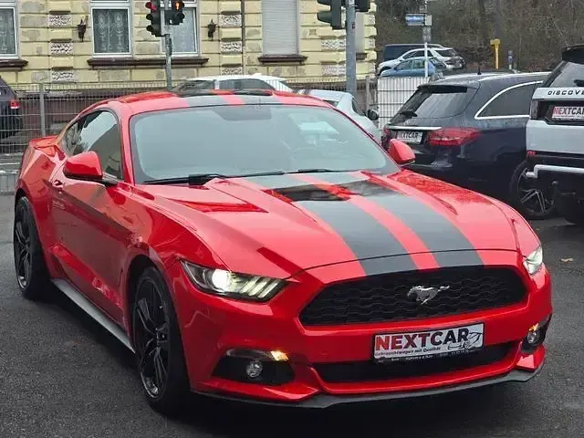 Usado Ford Mustang 317 HP (233 kW) 2017 Vermelho Coupé