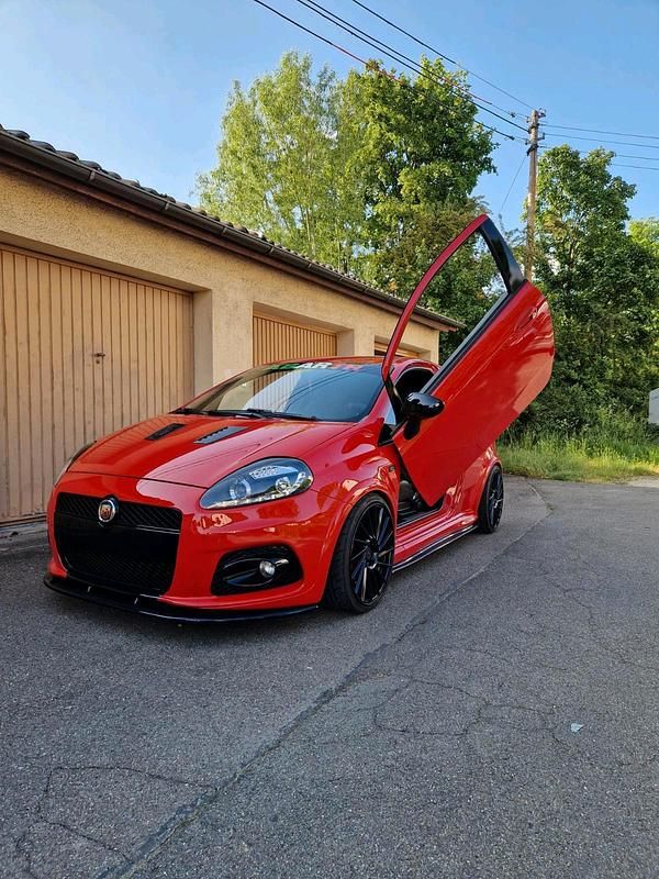 Rot Gebraucht 2008 Abarth Grande Punto Kleinwagen | 13.850 € - Bild 1/4