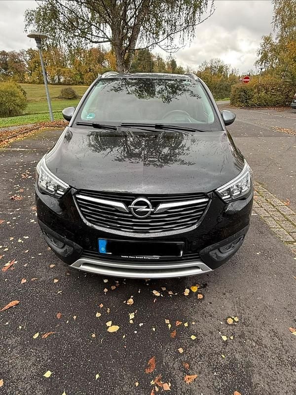 Schwarz Gebraucht 2018 Opel Crossland X Innovation SUV | 12.000 € (Guter Preis) - Bild 1/4