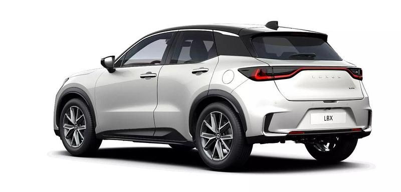 Gebraucht Lexus LBX 136 PS (100 kW) 2025 Titaniumweiß SUV