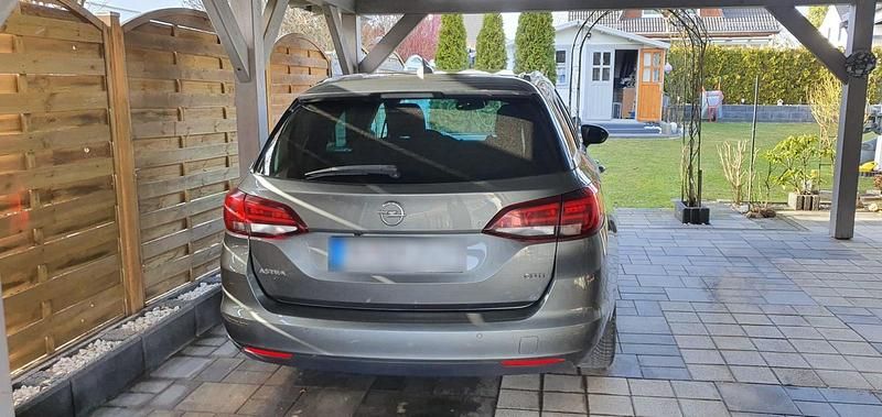Second-hand Opel Astra Active 136 CP (100 kW) 2016 Gri Break
