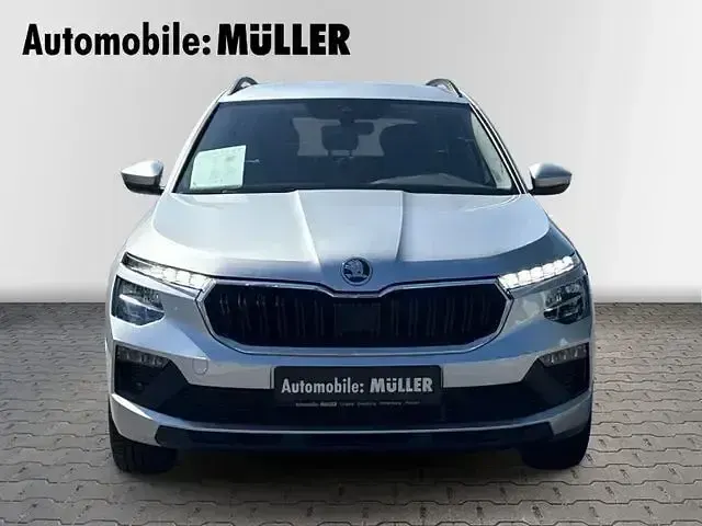 Gebraucht Skoda Kamiq Essence 116 PS (85 kW) 2024 Silber SUV