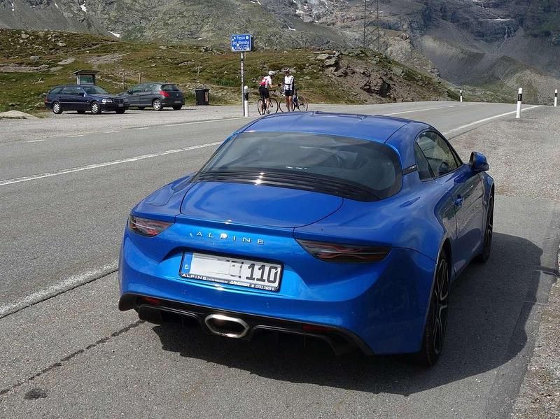 Usado Alpine A110 252 HP (185 kW) 2018 Azul Coupé