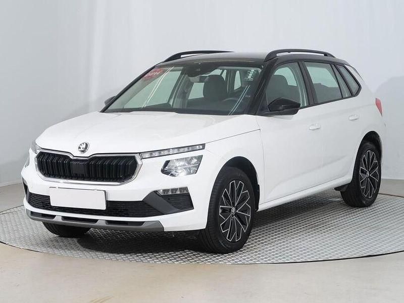 Candyweiss Gebraucht 2024 Skoda Kamiq Selection SUV | 21.740 € (Fairer Preis) - Bild 1/4