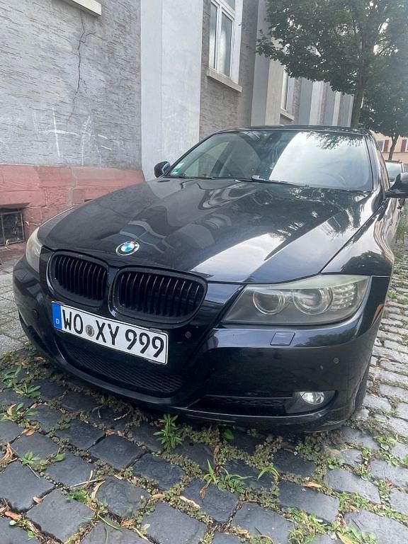 Schwarz Gebraucht 2008 BMW 320 Limousine | 3.900 € (Guter Preis) - Bild 1/4