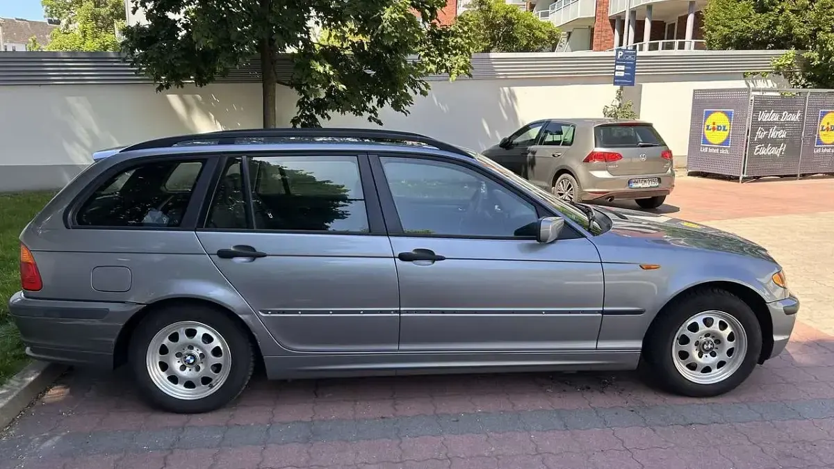 Gebraucht BMW 316 116 PS (85 kW) 2005 Silber Limousine