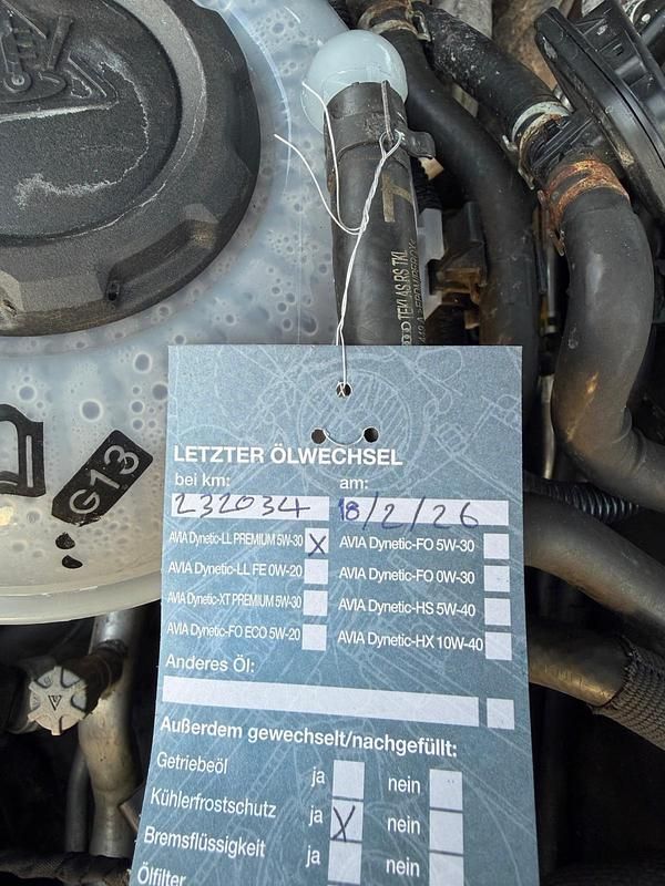 Gebraucht VW Passat 150 PS (110 kW) 2018 Grau Kombi