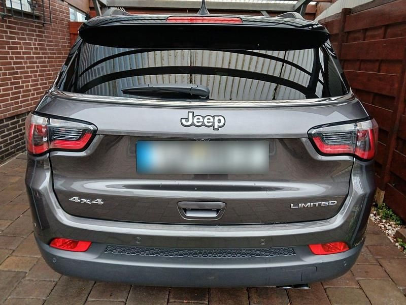 Occasion Jeep Compass Limited 170 ch (125 kW) 2020 Gris SUV