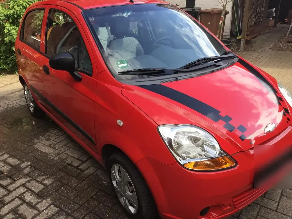 Gebraucht Chevrolet Matiz 52 PS (38 kW) 2010 Rot Kleinwagen