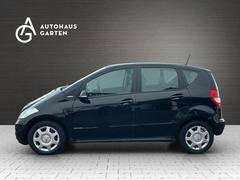 Gebraucht Mercedes A160 95 PS (69 kW) 2010 Schwarz Limousine