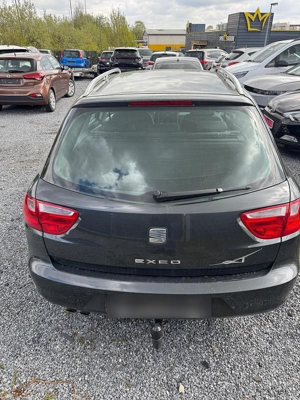 Usata Seat Exeo 120 CV (88 kW) 2009 Grigio Station wagon
