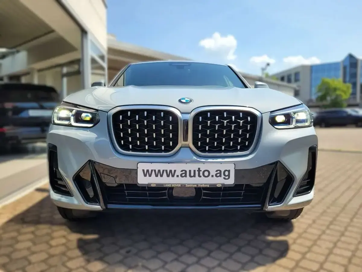 Gebraucht BMW X4 M Sport 286 PS (210 kW) 2024 Grau SUV