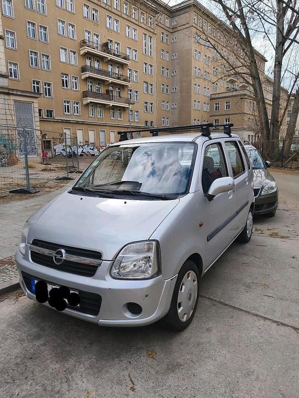 Gebraucht Opel Agila 60 PS (44 kW) 2005 Silber Van / Kleinbus