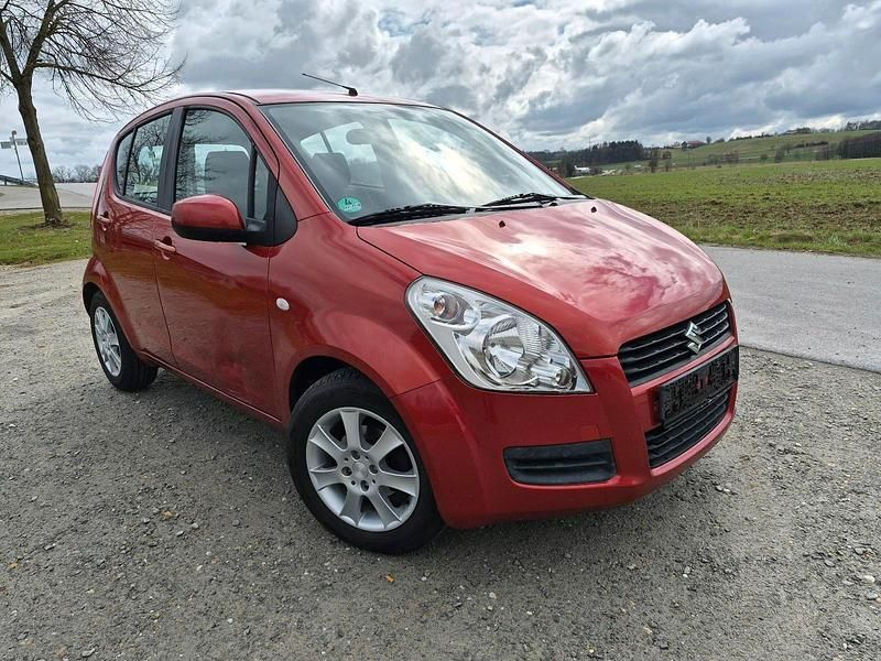 Gebraucht Suzuki Splash 65 PS (47 kW) 2009 Orange Kleinwagen