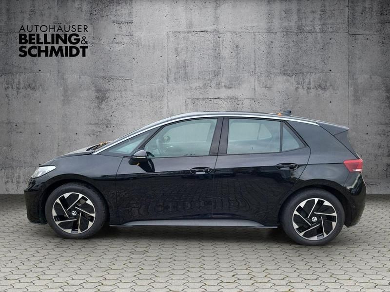 Gebraucht VW ID.3 Pro 150 kW (204 PS) 2024 Grenadillschwarz (metallic) Kleinwagen