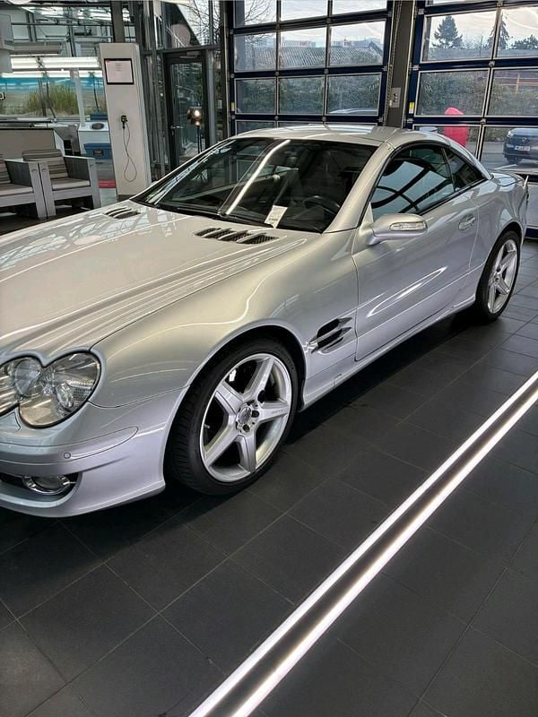 Silber Gebraucht 2007 Mercedes SL500 Cabrio | 17.950 € - Bild 1/4
