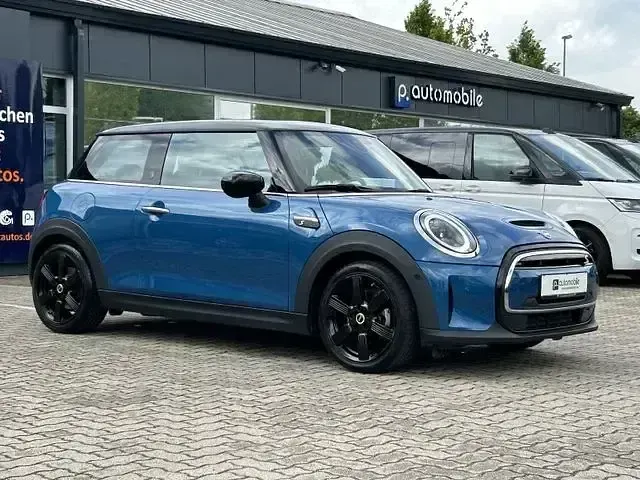 Gebraucht Mini Cooper SE 135 kW (184 PS) 2023 Blau Kleinwagen