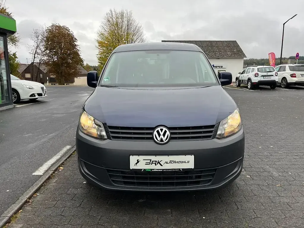 Gebraucht VW Caddy Team 109 PS (80 kW) 2015 Blau Van / Kleinbus