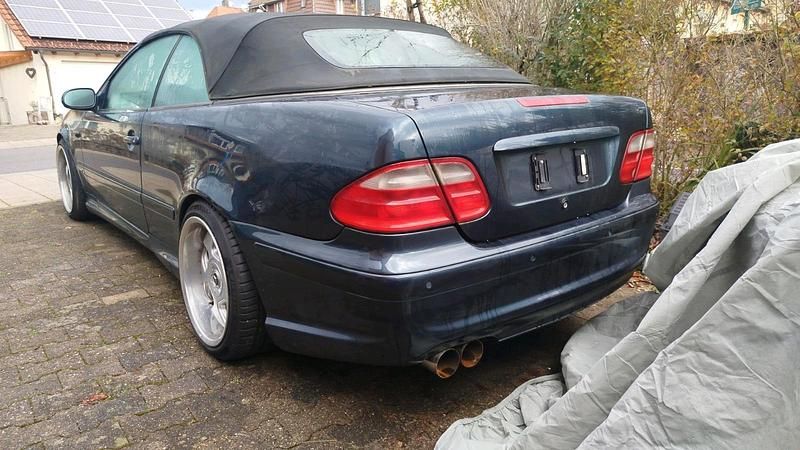 Gebraucht Mercedes CLK320 218 PS (160 kW) 2000 Cabrio